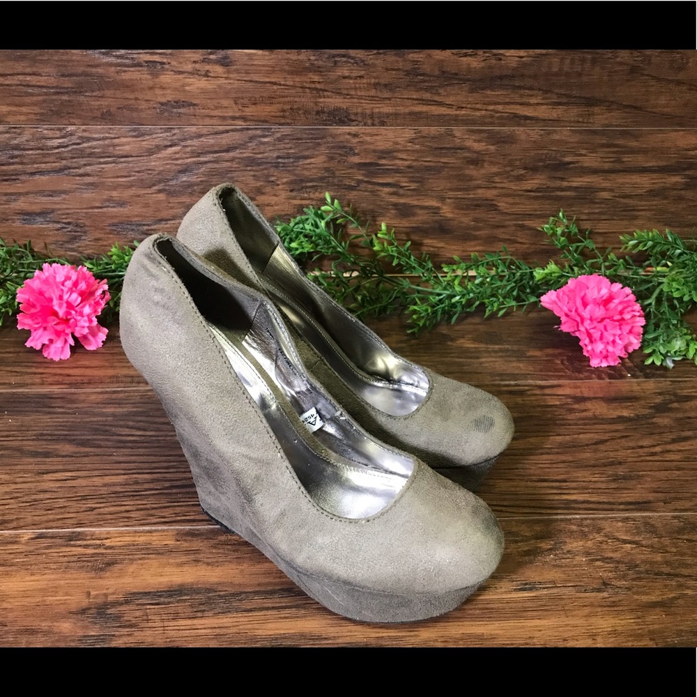 Platform Wedges
